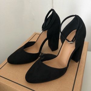 ASOS DESIGN Pleasant high block heels in black